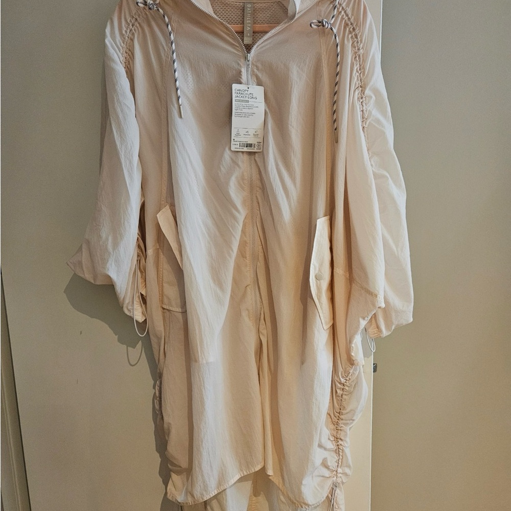 Athleta Cream Canopy Parachute Jacket